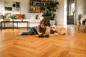 Bodenbelag für Allergiker: Laminat, Parkett, Vinyl und Fliesen im Vergleich Bodenbelag für Allergiker: Laminat, Parkett, Vinyl und Fliesen im Vergleich