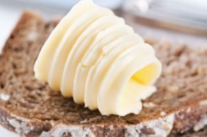Butter oder Margarine: Was ist gesünder? Butter oder Margarine?