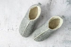 Filzschuhe reinigen