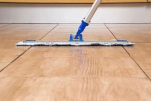 Fußboden reinigen – 2 Haushaltstipps Fußboden reinigen