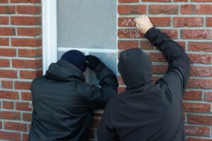 Diebe versehen Haus mit Gaunerzinken.