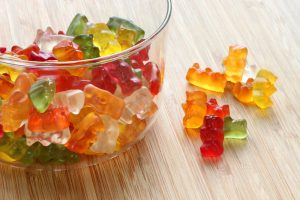 Gummibärchen selber machen – Rezept mit und ohne Gelatine Gummibärchen selber machen