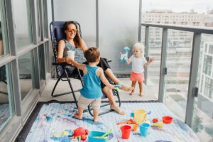 Vor allem die Brüstung stellt eine Gefahr für Kinder dar.