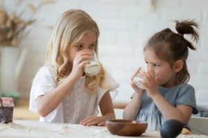 Milchflecken entfernen mit Hausmitteln Milchflecken entfernen mit Hausmitteln 1