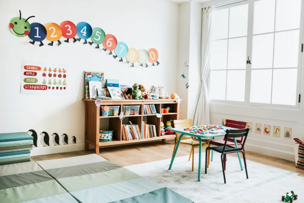 Montessori Kinderzimmer