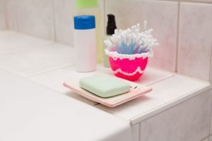 Müll im Bad vermeiden – 22 Tipps für weniger Plastikmüll Müll im Bad vermeiden - 22 Tipps für weniger Plastikmüll
