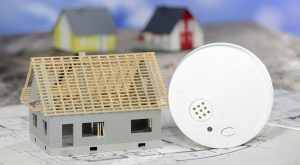 Rauchmelder anbringen – Das müssen Sie dabei alles beachten Rauchmelder anbringen