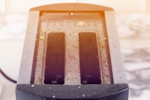 Toaster reinigen