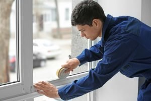 Undichte Fenster abdichten