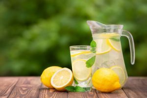 Zitronenlimonade